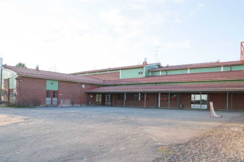 Sallilan koulu ulkokuva